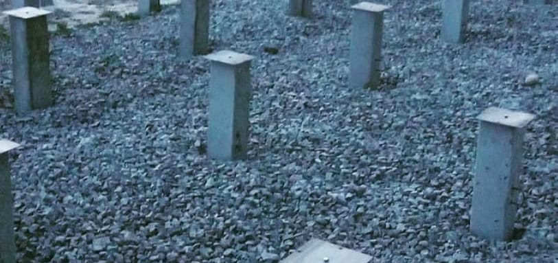 Фундамент на забивных ЖБ сваях