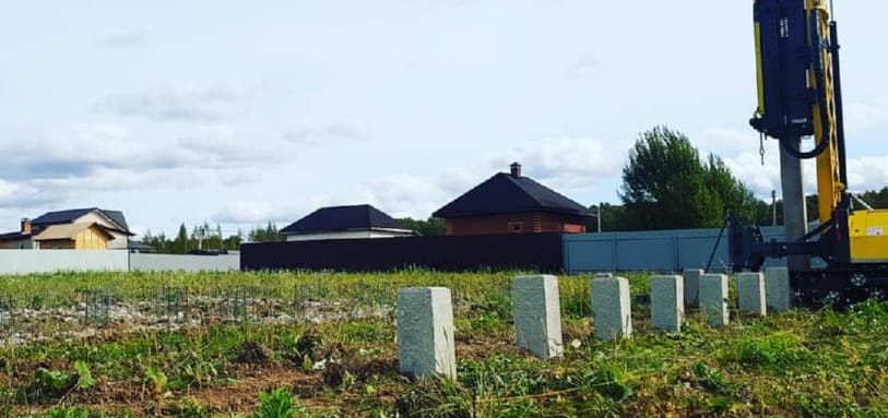 Фундамент на забивных ЖБ сваях