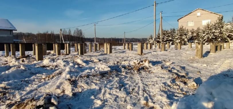Фундамент на забивных ЖБ сваях