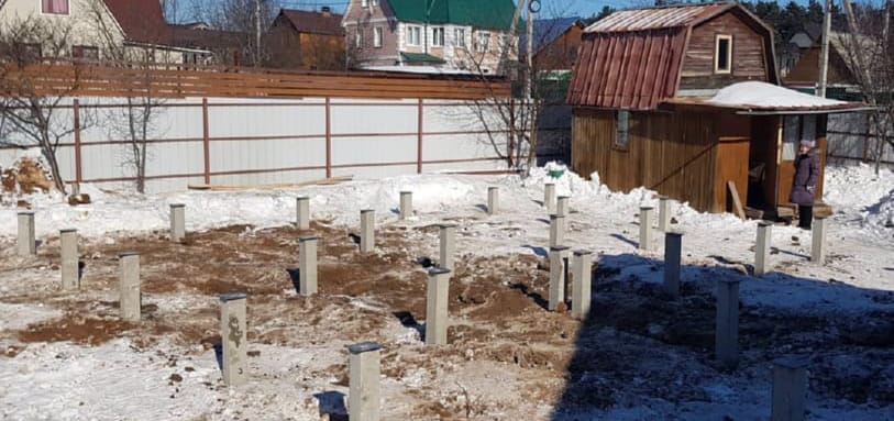Фундамент на забивных ЖБ сваях
